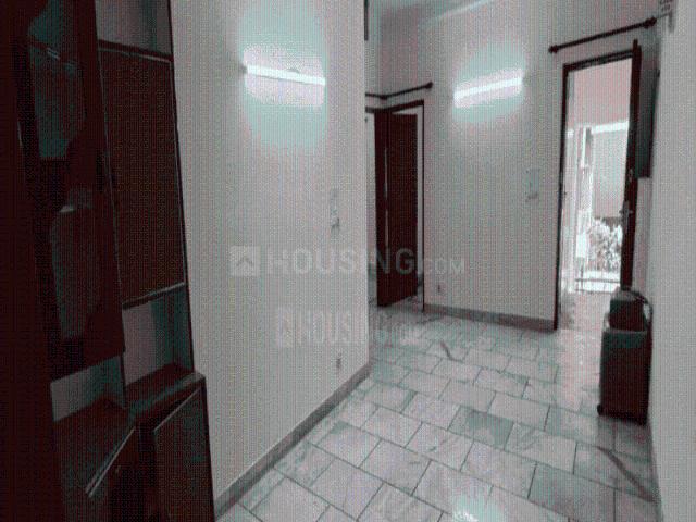 Flat for rent in East Delhi, Deri