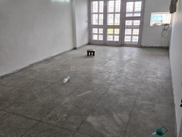 Flat for rent in East Delhi, Deri
