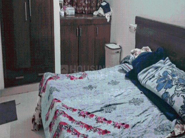 Flat for sale in East Delhi, Deri