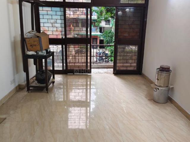 Flat for sale in Indraprastha Extension, Delhi