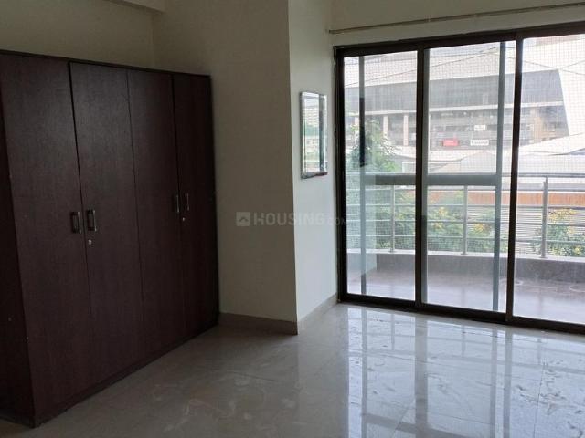 Flat for rent in Madya