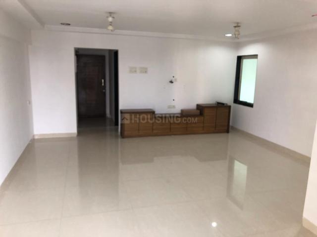 Flat for rent in Dadar West, Mumbai City District