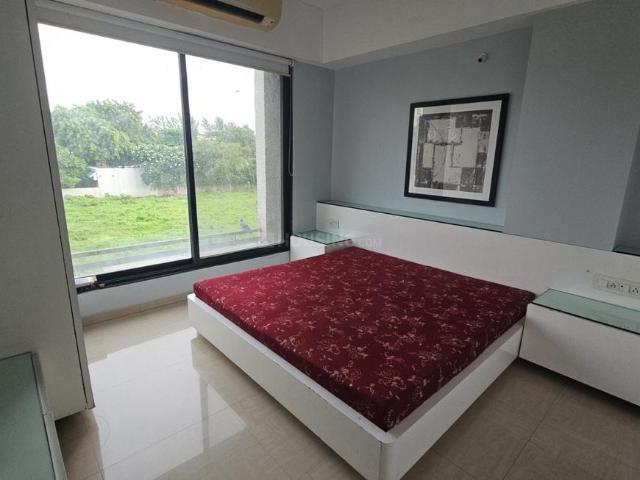 Flat for rent in Madya