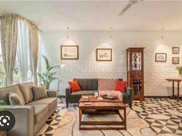 Flat for rent in Sarkhej, Gujarat