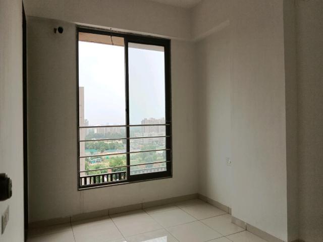 Flat for rent in Sarkhej, Gujarat