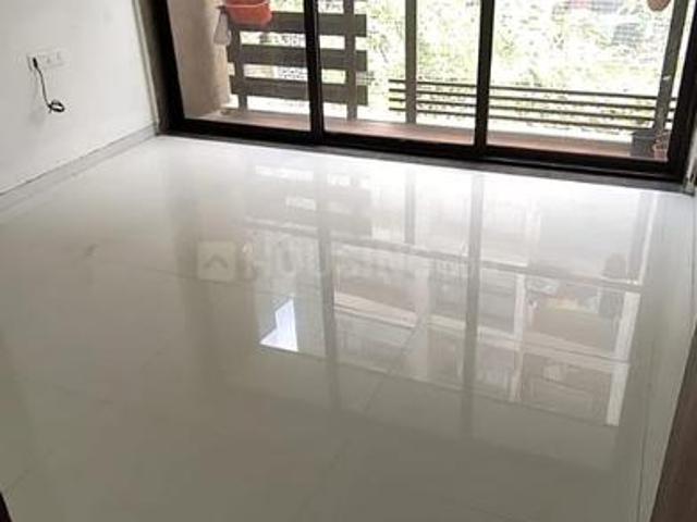 Flat for rent in Sarkhej, Gujarat