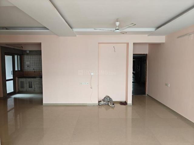 Flat for rent in Sarkhej, Gujarat