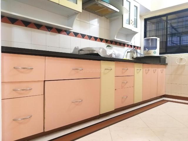 Flat for rent in Sarkhej, Gujarat