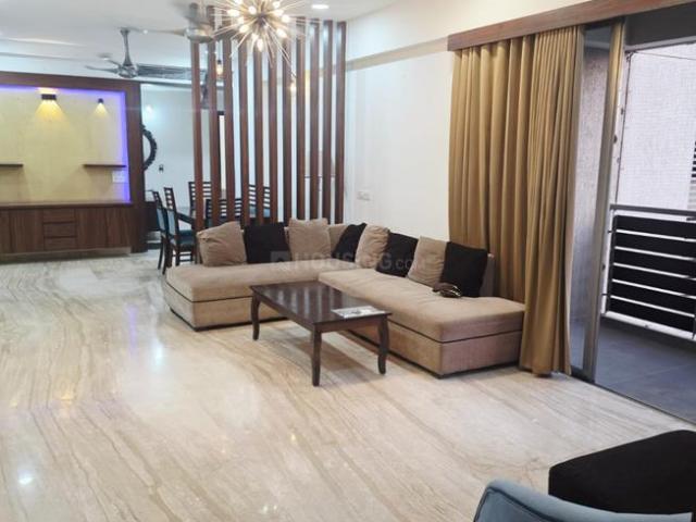 Flat for rent in Sarkhej, Gujarat