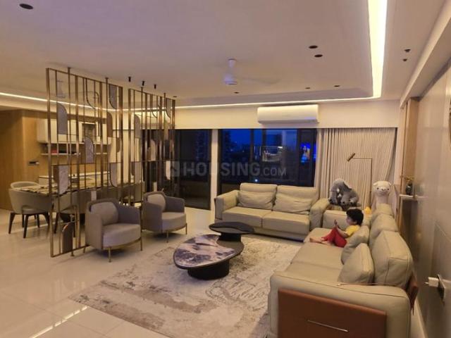 Flat for rent in Sarkhej, Gujarat