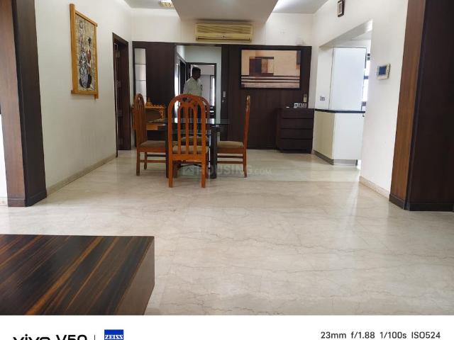 Flat for rent in Sarkhej, Gujarat