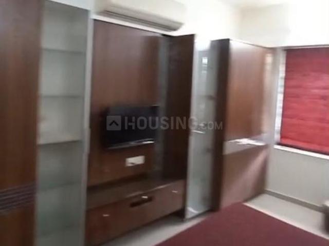 Flat for rent in Sarkhej, Gujarat