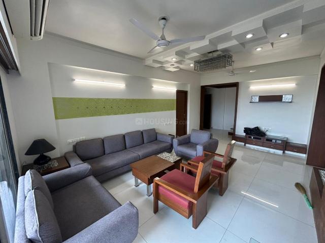 Flat for rent in Sarkhej, Gujarat