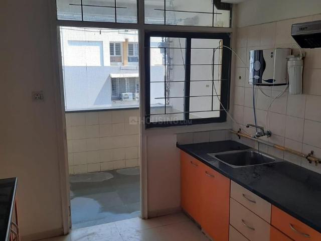 Flat for rent in Sarkhej, Gujarat
