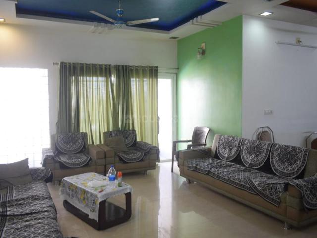 Flat for rent in Sarkhej, Gujarat