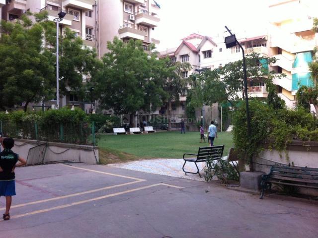 Flat for sale in Sarkhej, Gujarat
