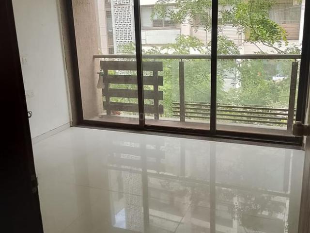 Flat for sale in Sarkhej, Gujarat