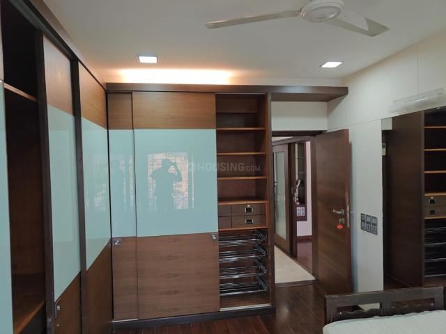 Flat for sale in Sarkhej, Gujarat