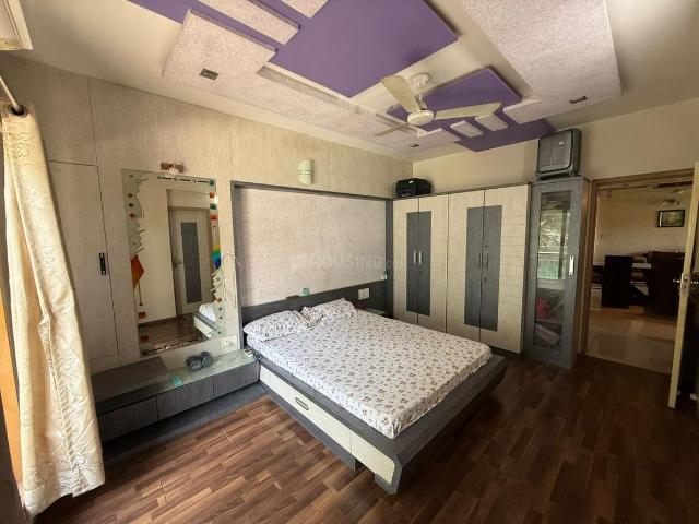 Flat for sale in Sarkhej, Gujarat