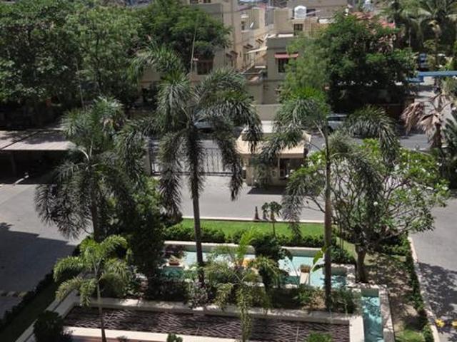 Flat for sale in Sarkhej, Gujarat
