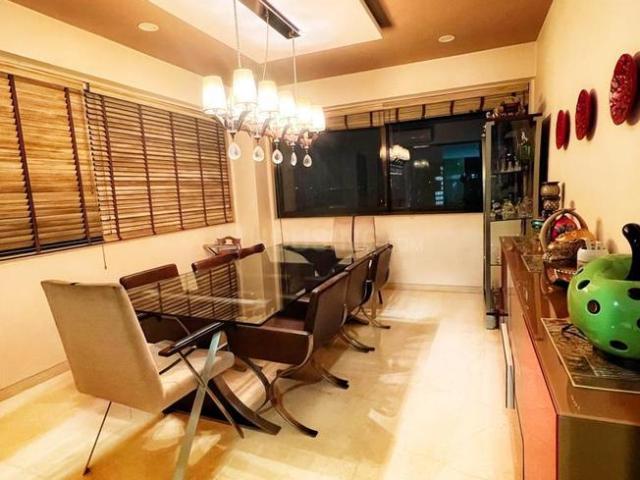 Flat for sale in Sarkhej, Gujarat