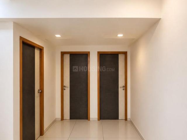 Flat for sale in Sarkhej, Gujarat