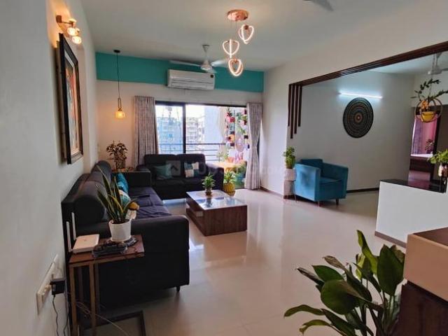 Flat for sale in Sarkhej, Gujarat