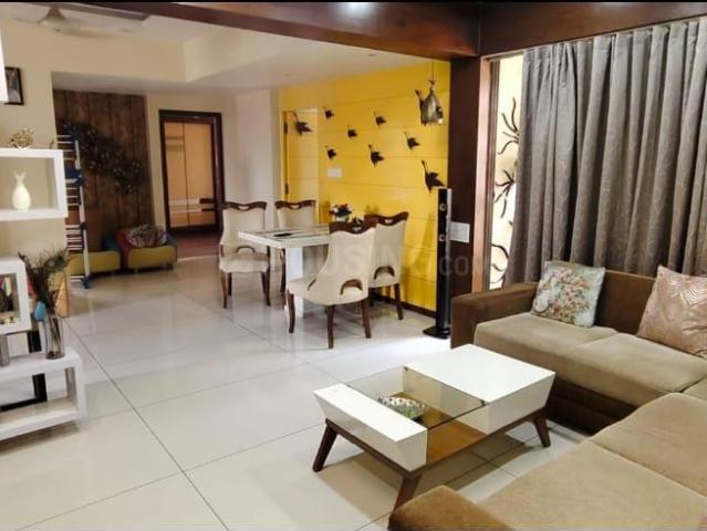 Flat for sale in Sarkhej, Gujarat