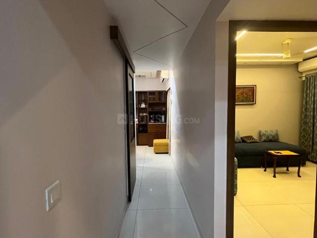 Flat for rent in Calcutta, West Bengal
