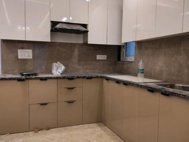 Flat for rent in South Delhi, Deri