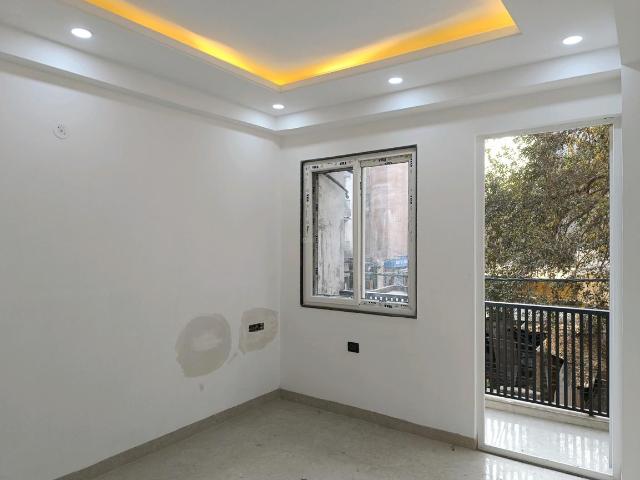 Flat for sale in South Delhi, Deri