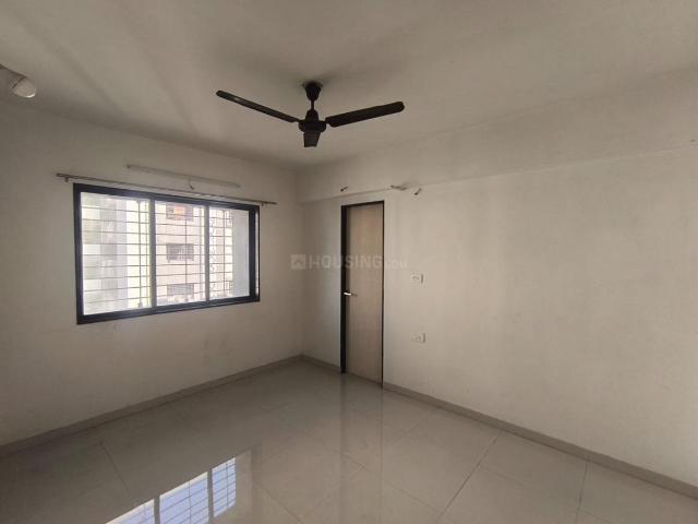Flat for rent in Surat, Gujarat