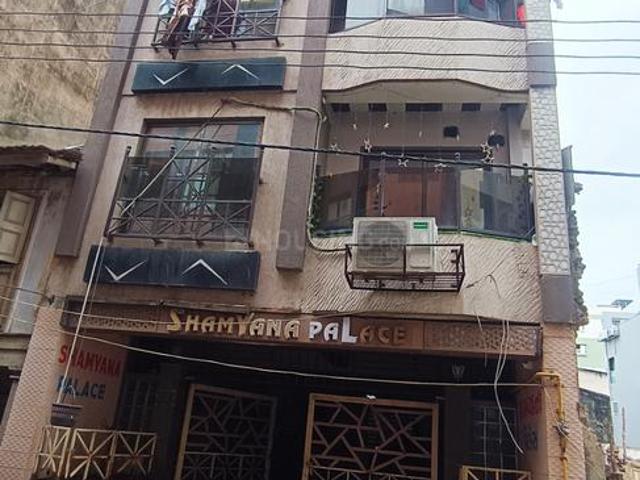 Flat for sale in Surat, Gujarat