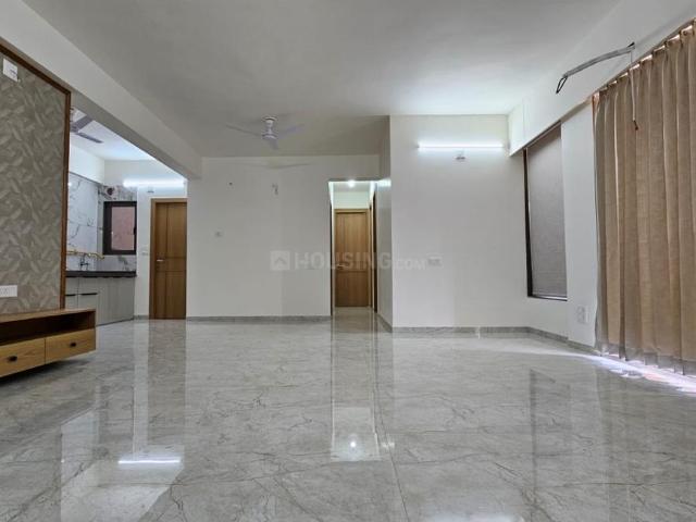 Flat for rent in Gandhinagar, Gujarat
