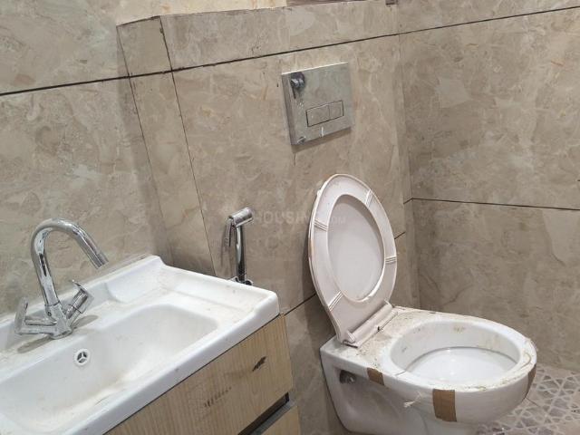 Flat for rent in South Delhi, Deri