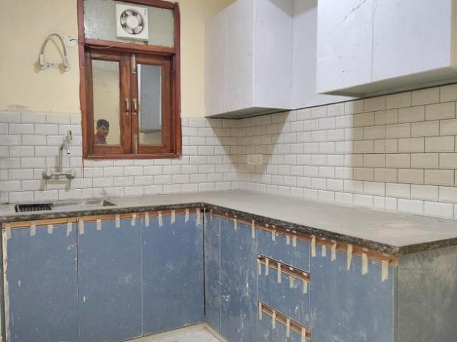 Flat for sale in South Delhi, Deri