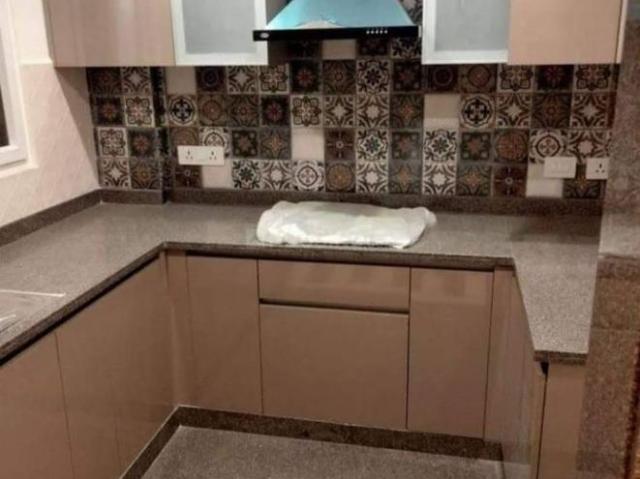 Flat for rent in South Delhi, Deri