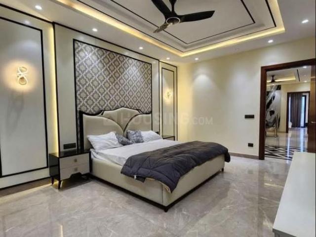 Flat for rent in Saket, Delhi