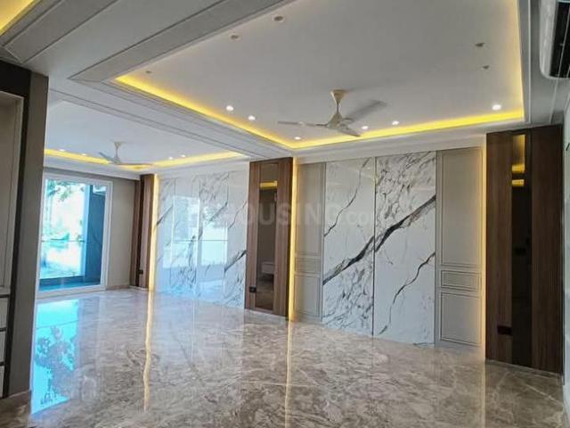 Flat for rent in South Delhi, Deri