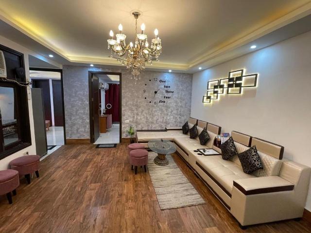 Flat for rent in South Delhi, Deri