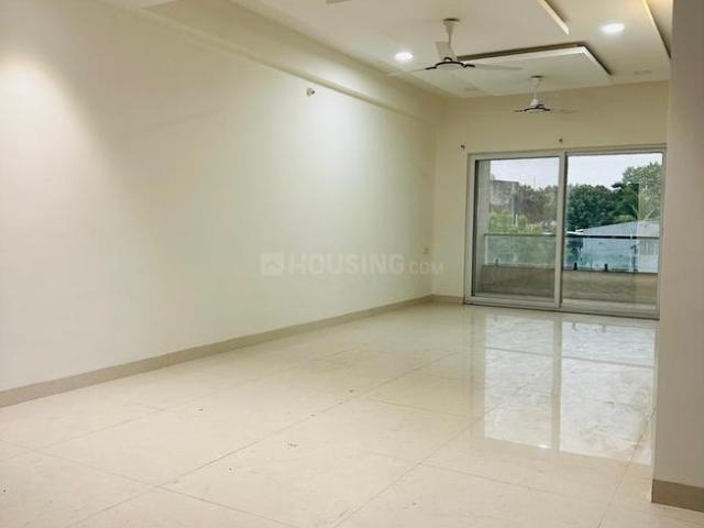 Flat for sale in Madya