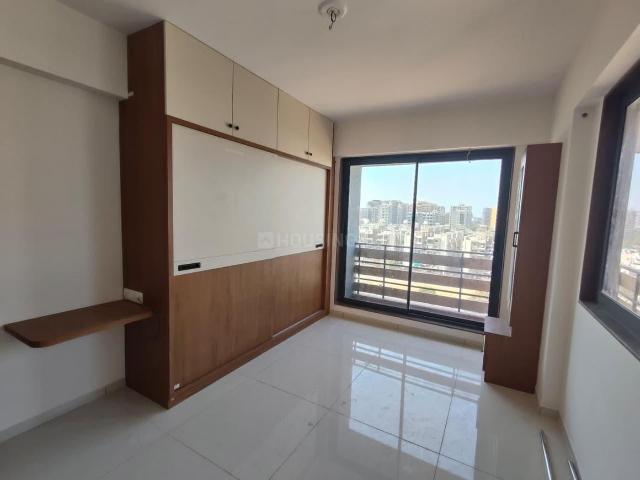 Flat for rent in Gandhinagar, Gujarat