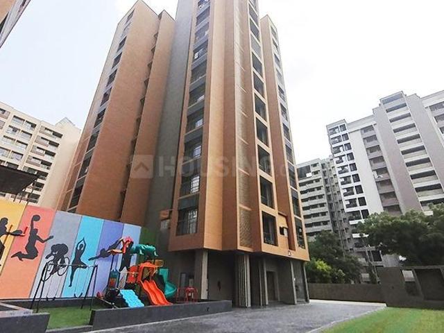Flat for rent in Gandhinagar, Gujarat