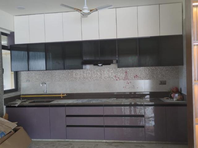 Flat for rent in Gandhinagar, Gujarat