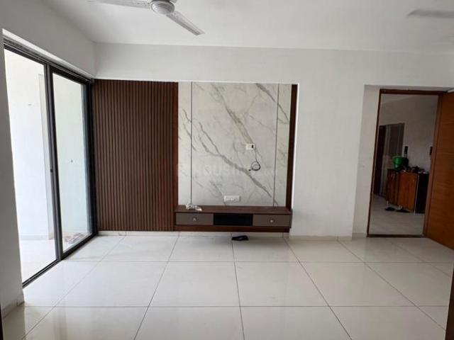 Flat for rent in Gandhinagar