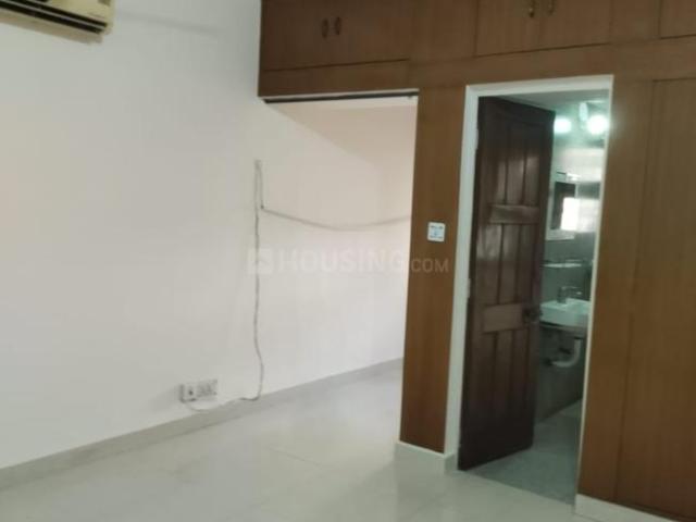 Flat for rent in Deri
