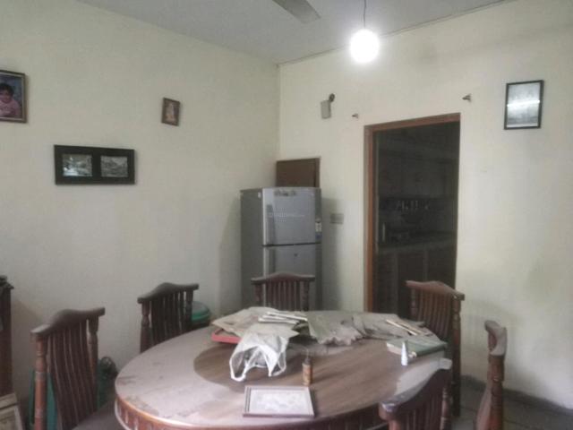 Flat for rent in Deri
