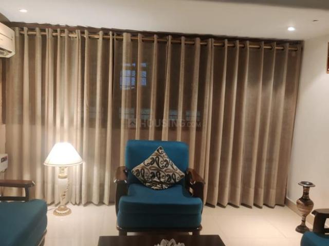 Flat for rent in Deri