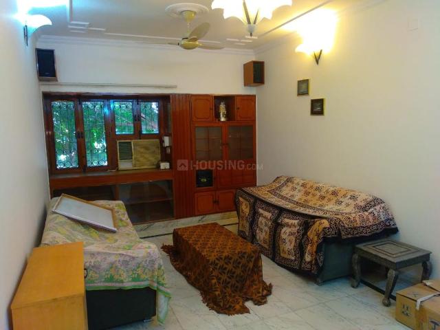 Flat for rent in Deri