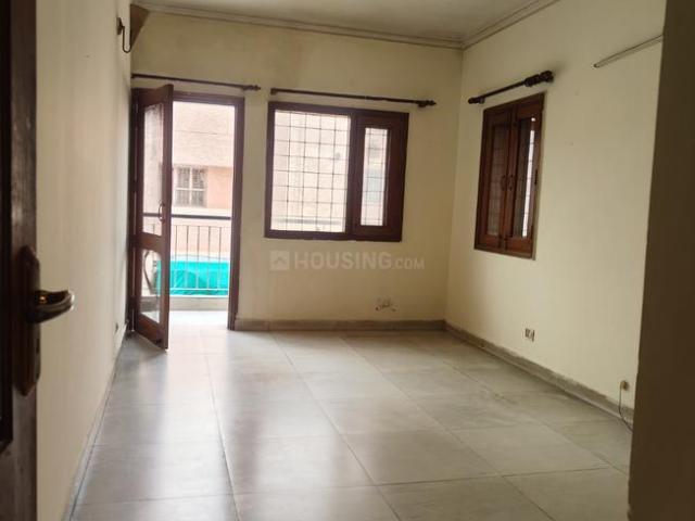 Flat for rent in Deri